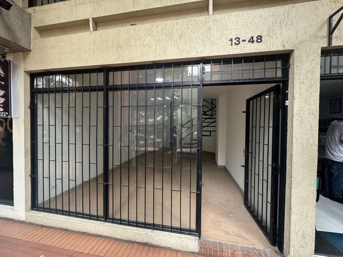 Local en arriendo Cundinamarca Bogotá Samper 50 m2 Habitaciones 0 Baños 1 Garajes 0 Precio $2100000