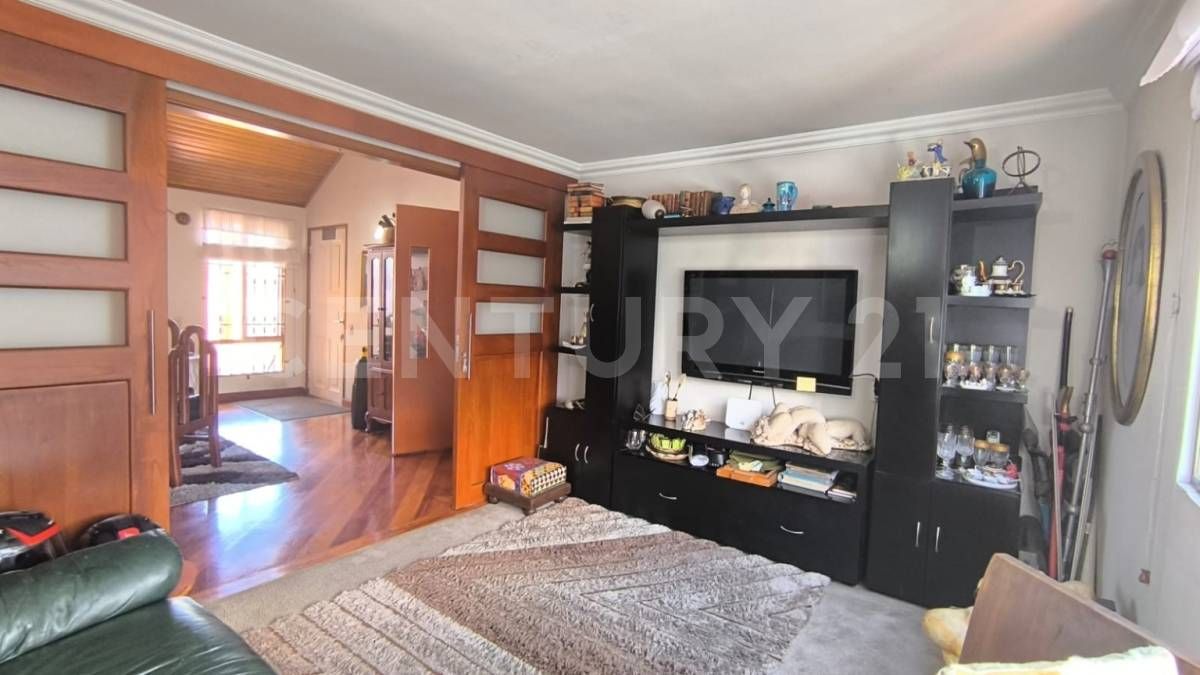 Apartamento en venta Cundinamarca Bogotá Santa Helena Et I 120 m2 Habitaciones 3 Baños 2 Garajes 2 Precio $598000000
