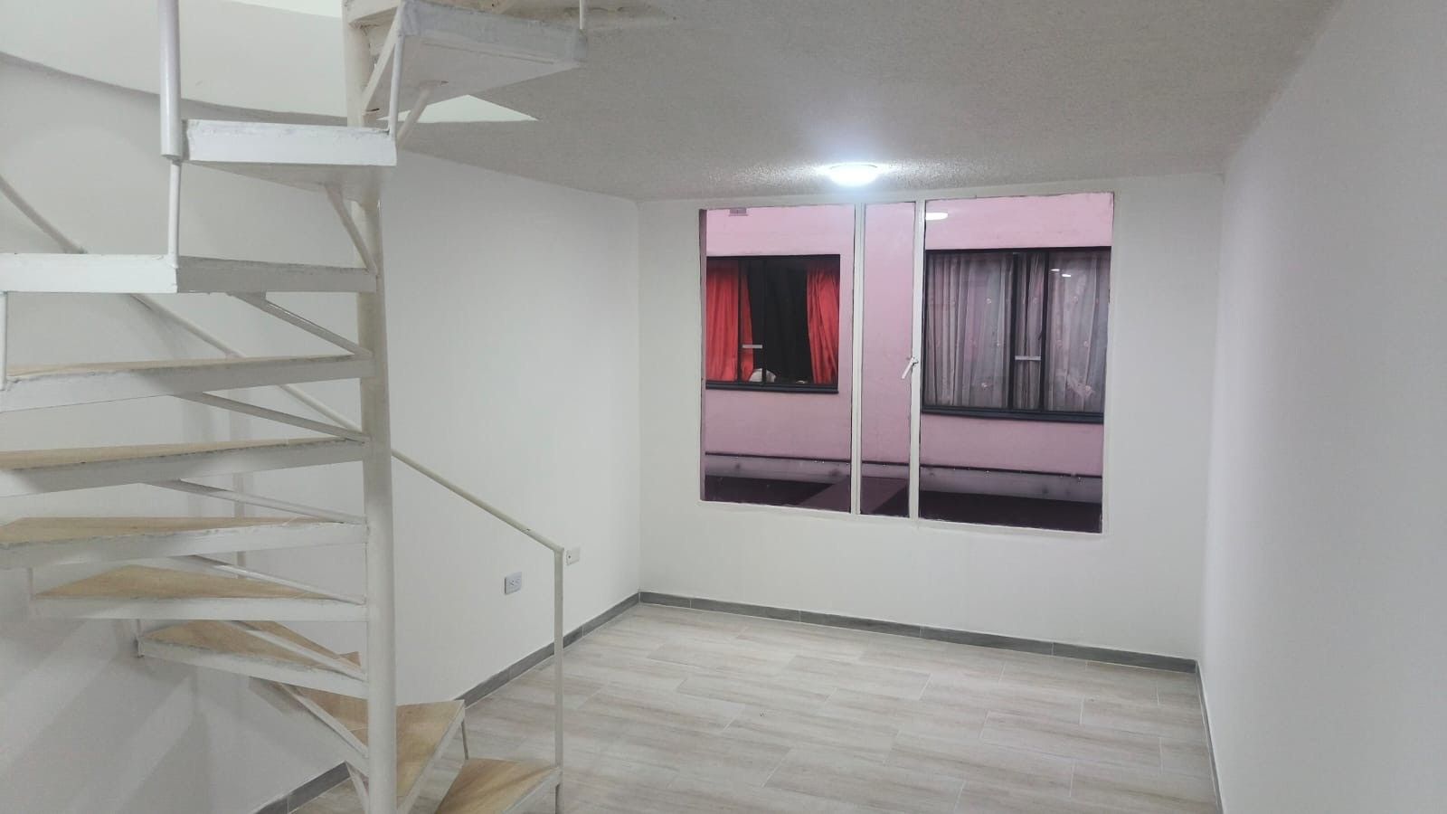 Inmuebles en Remate Apartamento en venta Cundinamarca Bogotá El Progreso 44 m2 Habitaciones 1 Baños 1 Garajes 0 Precio $212000000
