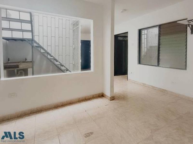 Apartamento en venta Antioquia Medellín La Pinuela 78 m2 Habitaciones 3 Baños 2 Garajes 0 Precio $380000000