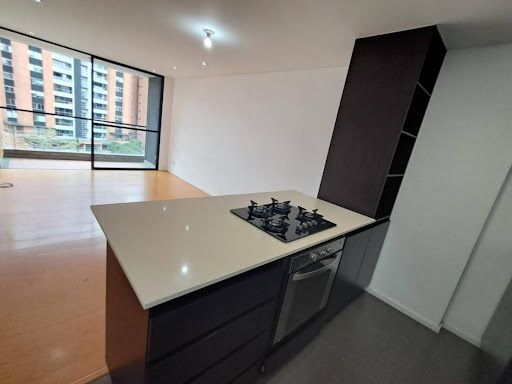 Apartamento en arriendo Antioquia Envigado El Yerbal 75 m2 Habitaciones 2 Baños 2 Garajes 1 Precio $3800000