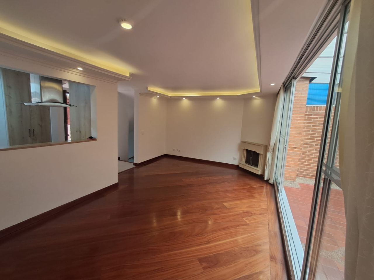 Casa en arriendo Cundinamarca Bogotá La Liberia 160 m2 Habitaciones 3 Baños 3 Garajes 0 Precio $6300000