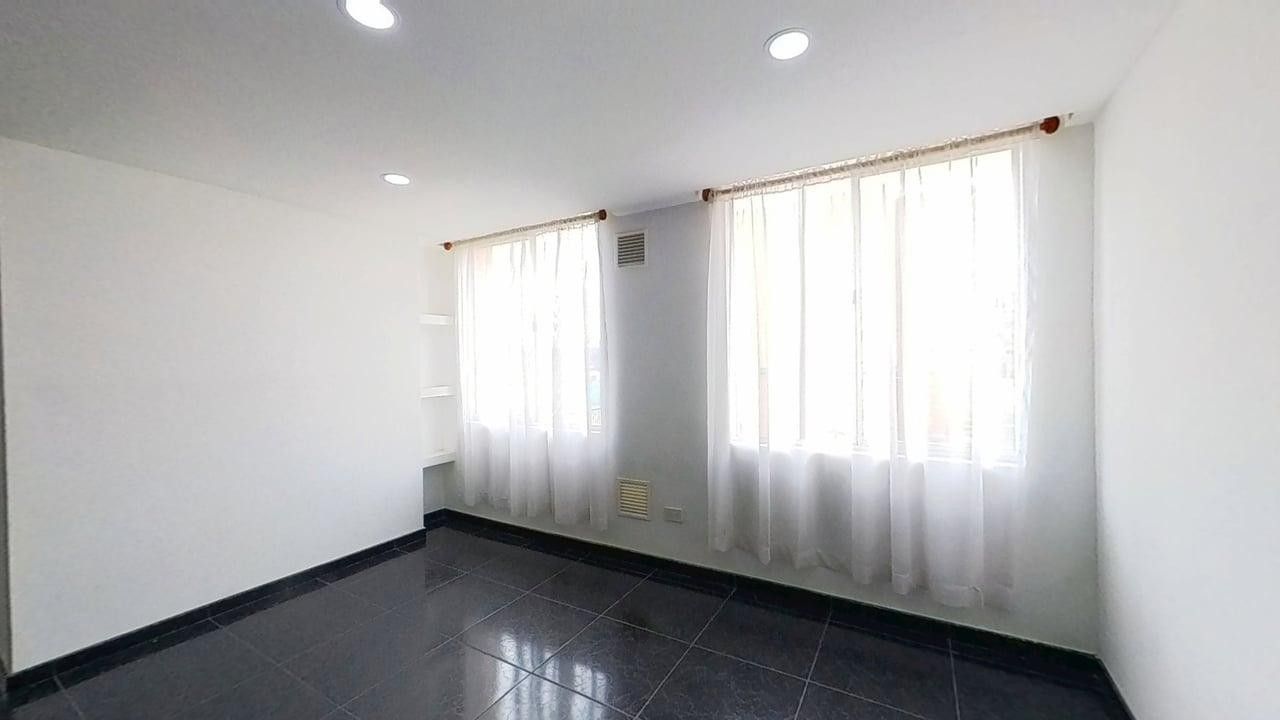 Inmuebles en Remate Apartamento en venta Cundinamarca Funza Siete Trojes 60 m2 Habitaciones 3 Baños 2 Garajes 0 Precio $240000000