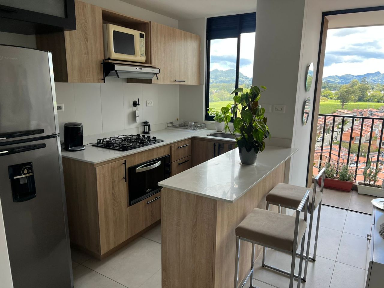 Apartamento en arriendo Antioquia Rionegro Cuatro Esquinas 60 m2 Habitaciones 2 Baños 2 Garajes 1 Precio $2100000