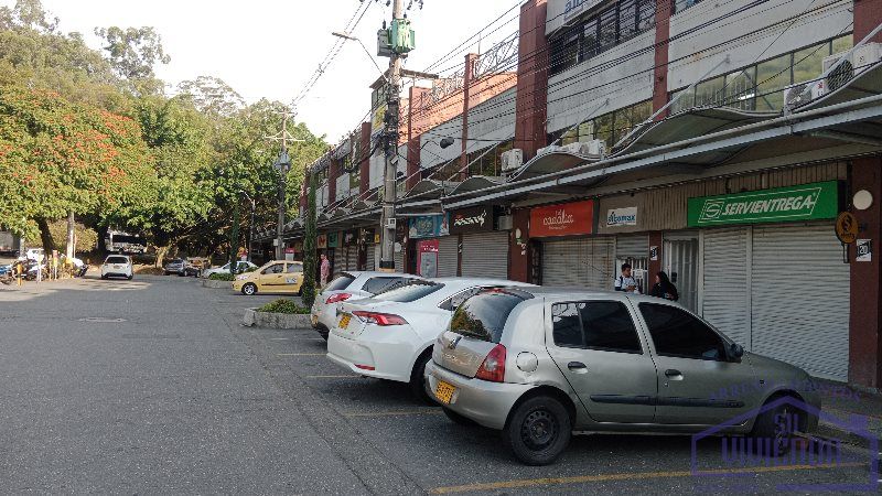 Bodega en arriendo Antioquia Medellín Cristo Rey 217 m2 Habitaciones 0 Baños 1 Garajes 0 Precio $7900000