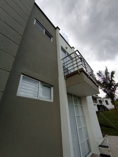 Casa Campestre en arriendo Risaralda Pereira San Jose 250 m2 Habitaciones 4 Baños 3 Garajes 4 Precio $5460000