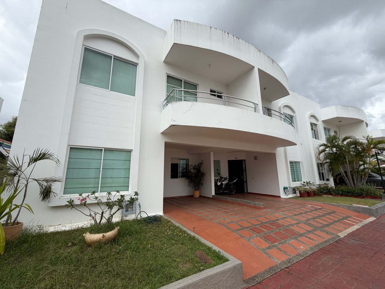 Casa en venta Córdoba Montería Ub Castilla Campestre 154 m2 Habitaciones 3 Baños 2 Garajes 1 Precio $480000000