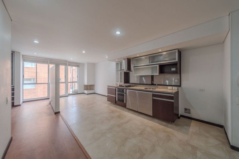 Apartamento en venta Cundinamarca Bogotá Santa Barbara Occidental 67 m2 Habitaciones 2 Baños 2 Garajes 1 Precio $535000000