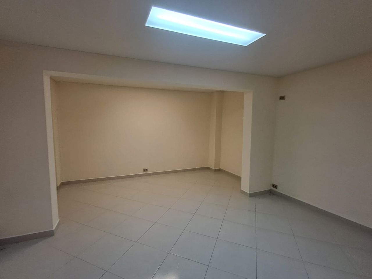 Local en arriendo Antioquia Medellín Shellmar 48 m2 Habitaciones 0 Baños 1 Garajes 0 Precio $2100000