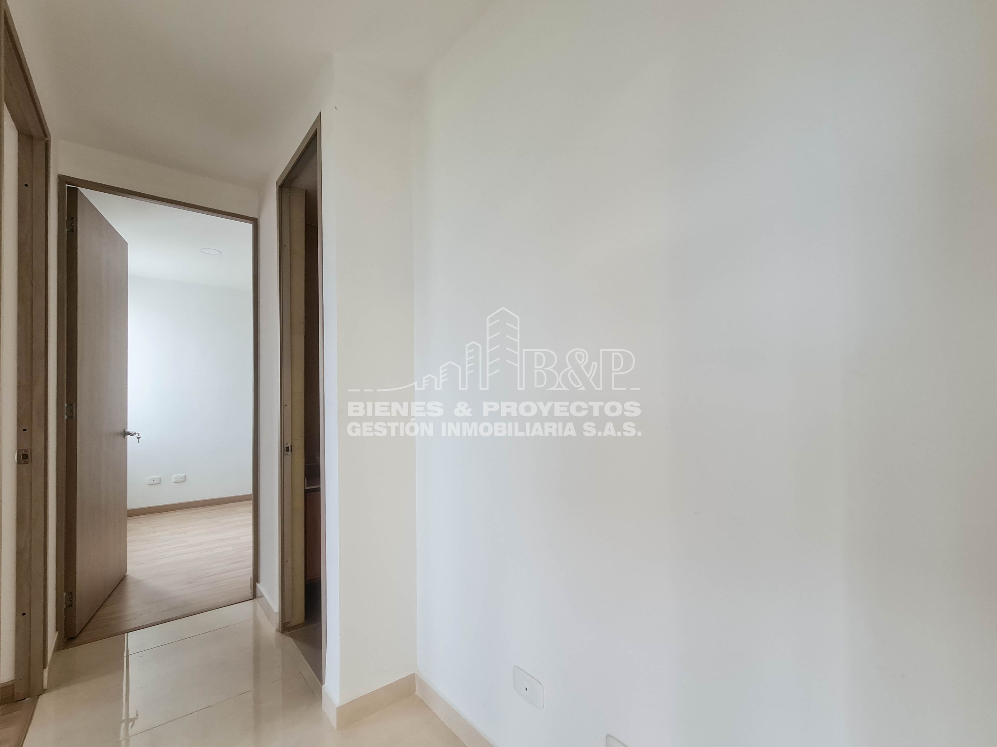 Apartamento en venta Cundinamarca Zipaquirá Cr Hacienda La Quinta I 61 m2 Habitaciones 3 Baños 2 Garajes 1 Precio $290000000
