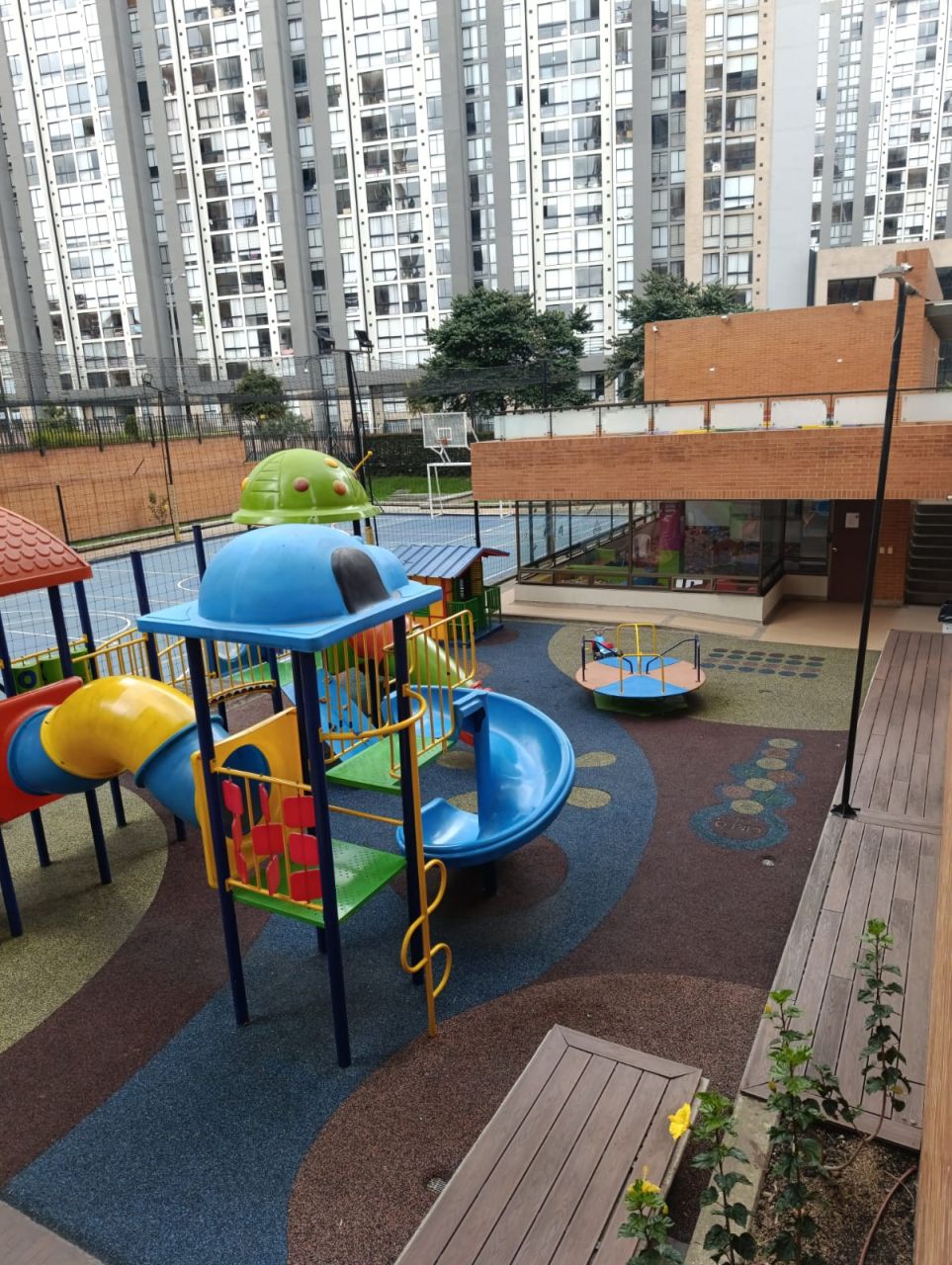 Apartamento en venta Cundinamarca Bogotá El Plan 90 m2 Habitaciones 3 Baños 2 Garajes 1 Precio $750000000