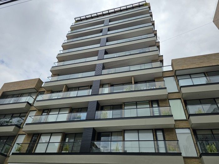 Apartamento en venta Cundinamarca Bogotá Santa Ana Occidental 144 m2 Habitaciones 2 Baños 3 Garajes 3 Precio $1300000000