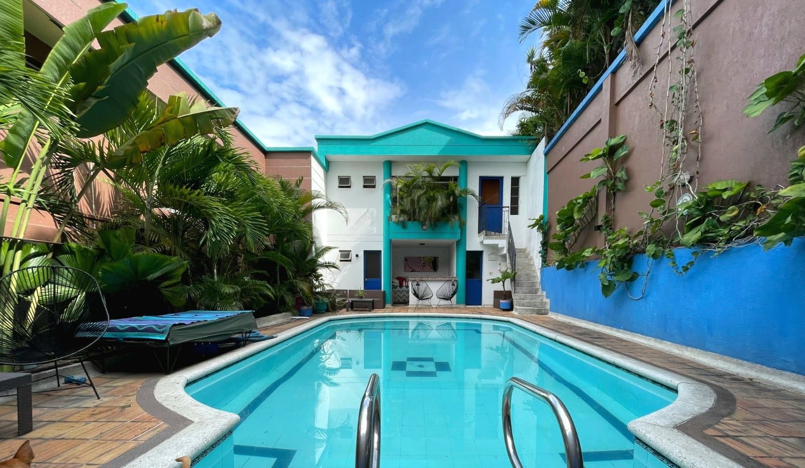 Casa en venta Valle Del Cauca Cali Miraflores 650 m2 Habitaciones 8 Baños 8 Garajes 5 Precio $1850000000