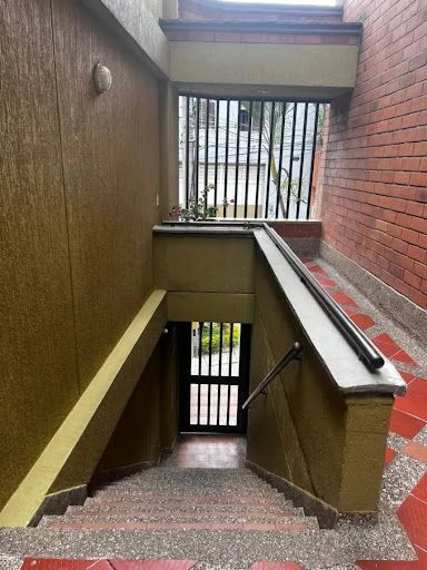 Apartamento en arriendo Antioquia Medellín El Danubio 65 m2 Habitaciones 2 Baños 1 Garajes 1 Precio $2100000