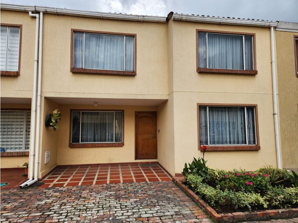 Casa en venta Cundinamarca Chía Santa Lucía 144 m2 Habitaciones 4 Baños 2 Garajes 1 Precio $455000000