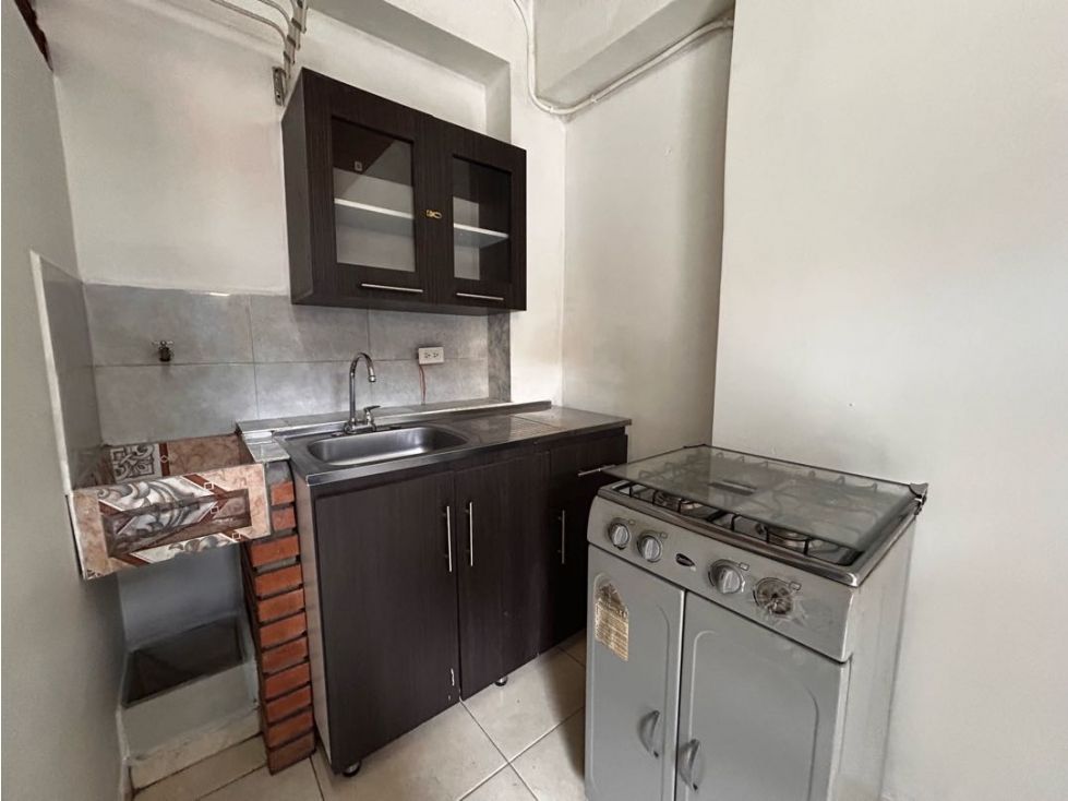 Apartaestudio en arriendo Antioquia Medellín Los Alpes 20 m2 Habitaciones 1 Baños 1 Garajes 0 Precio $1350000