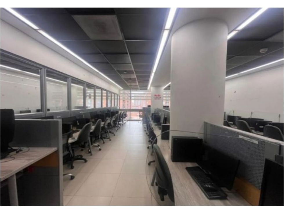 Oficina en arriendo Cundinamarca Bogotá Ciudad Jardín Norte 1266 m2 Habitaciones 0 Baños 6 Garajes 0 Precio $66300000