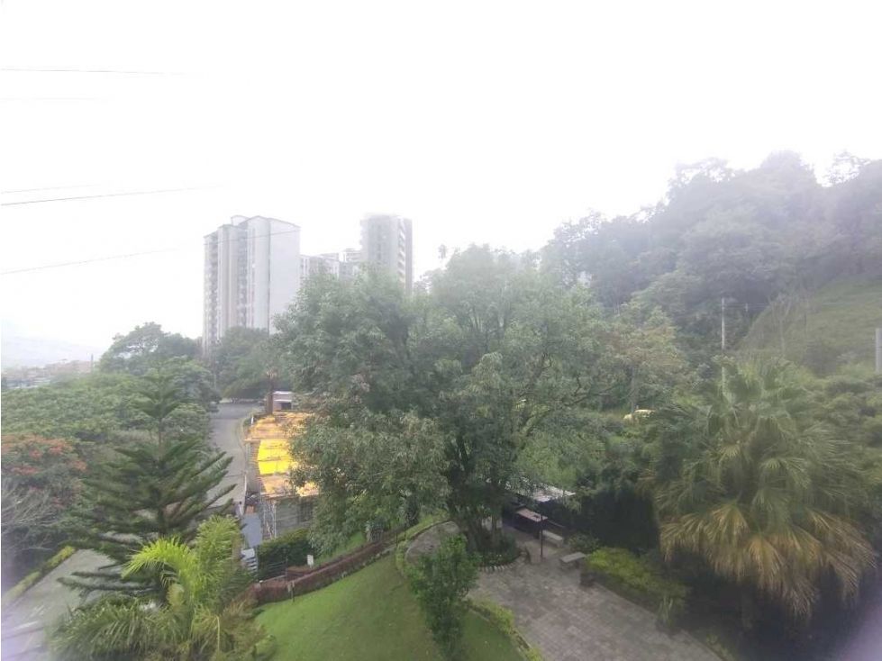 Apartamento en arriendo Antioquia Medellín Trinidad 52 m2 Habitaciones 2 Baños 2 Garajes 1 Precio $2700000