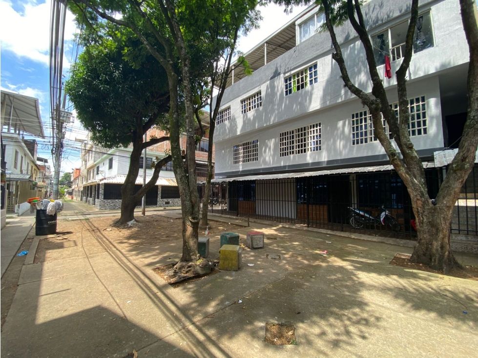 Casa en venta Valle Del Cauca Cali Ciudad Córdoba 76 m2 Habitaciones 10 Baños 7 Garajes 0 Precio $450000000