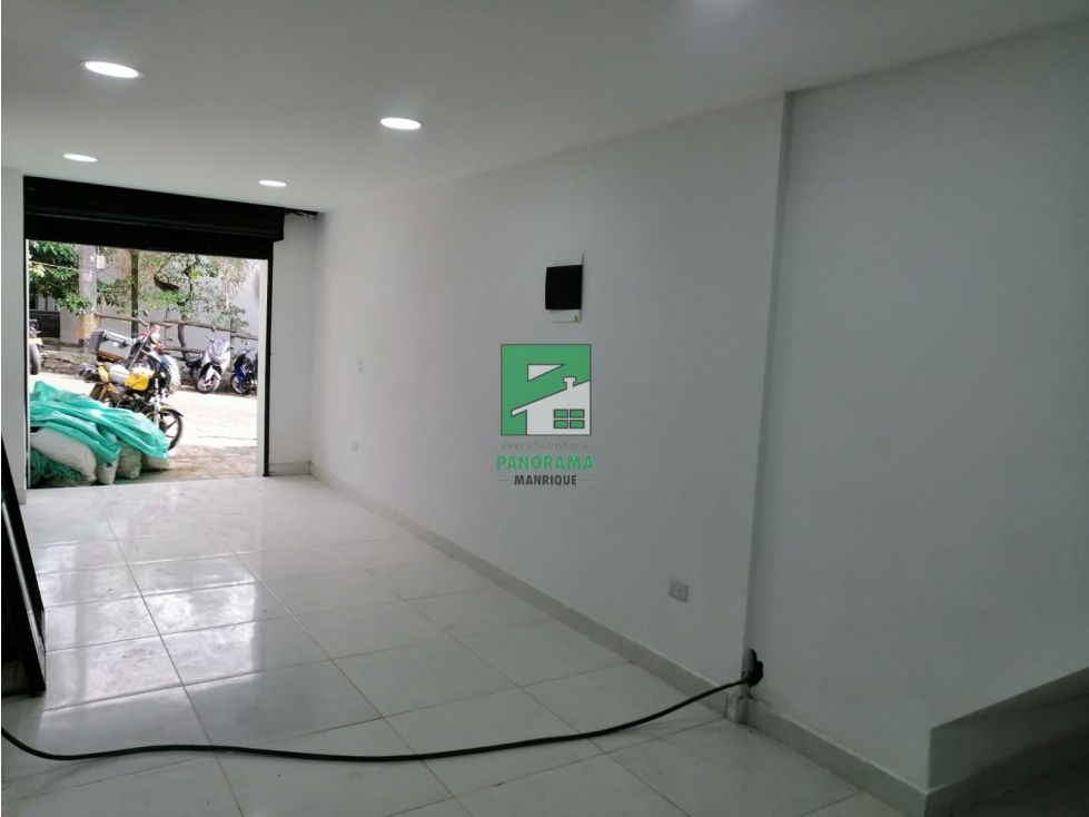 Local en arriendo Antioquia Medellín Campo Valdes No 1 65 m2 Habitaciones 0 Baños 1 Garajes 0 Precio $2800000