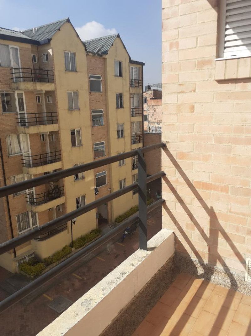 Apartamento en venta Cundinamarca Bogotá Torremolinos 62 m2 Habitaciones 3 Baños 3 Garajes 0 Precio $320000000