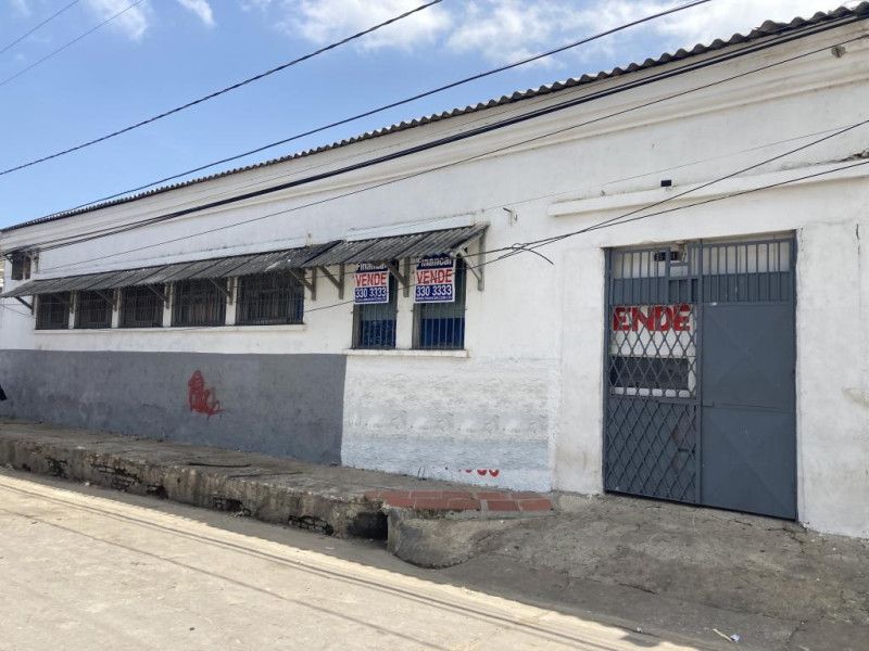 Casa en venta Atlántico Barranquilla San Roque 600 m2 Habitaciones 10 Baños 1 Garajes 1 Precio $650000000