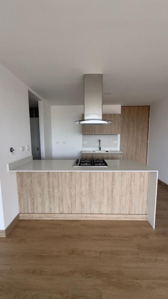 Apartamento en arriendo Antioquia Rionegro Urbanizacion Serranias 75 m2 Habitaciones 2 Baños 2 Garajes 2 Precio $2700000