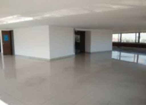 Oficina en arriendo Cundinamarca Bogotá Sucre 400 m2 Habitaciones 0 Baños 4 Garajes 4 Precio $19300000