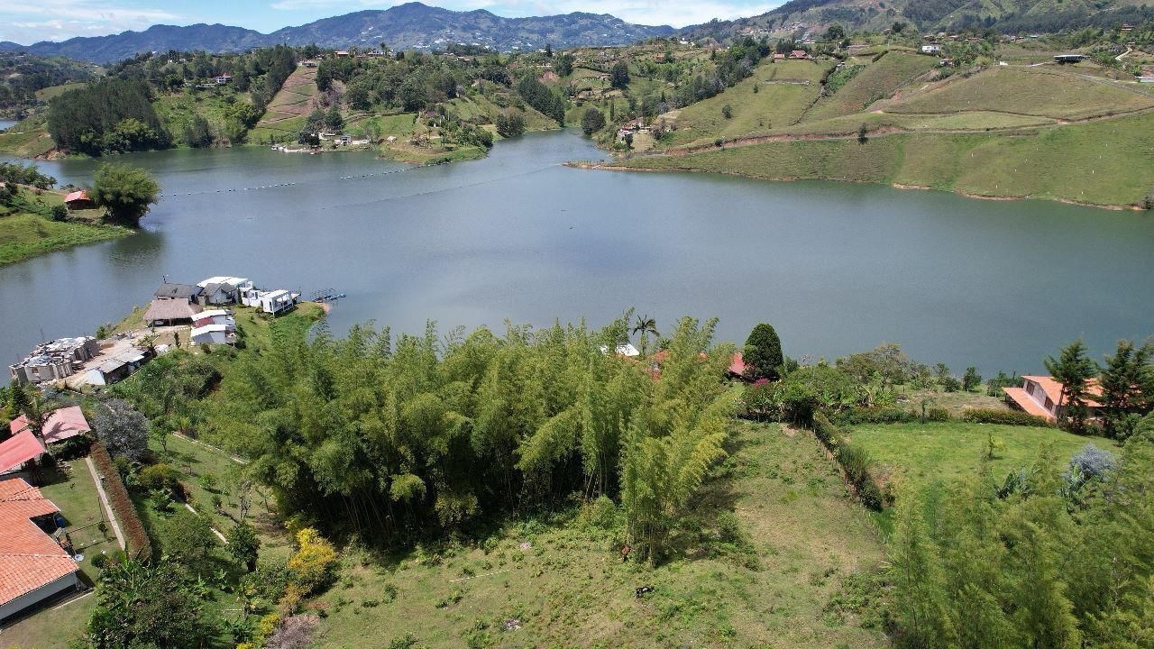 Lote en venta Antioquia Guatape Guatape 20 m2 Habitaciones 0 Baños 0 Garajes 0 Precio $1700000000