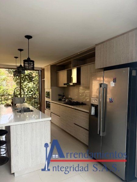 Apartamento en arriendo Antioquia Medellín Las Mercedes 100 m2 Habitaciones 2 Baños 1 Garajes 1 Precio $2000000