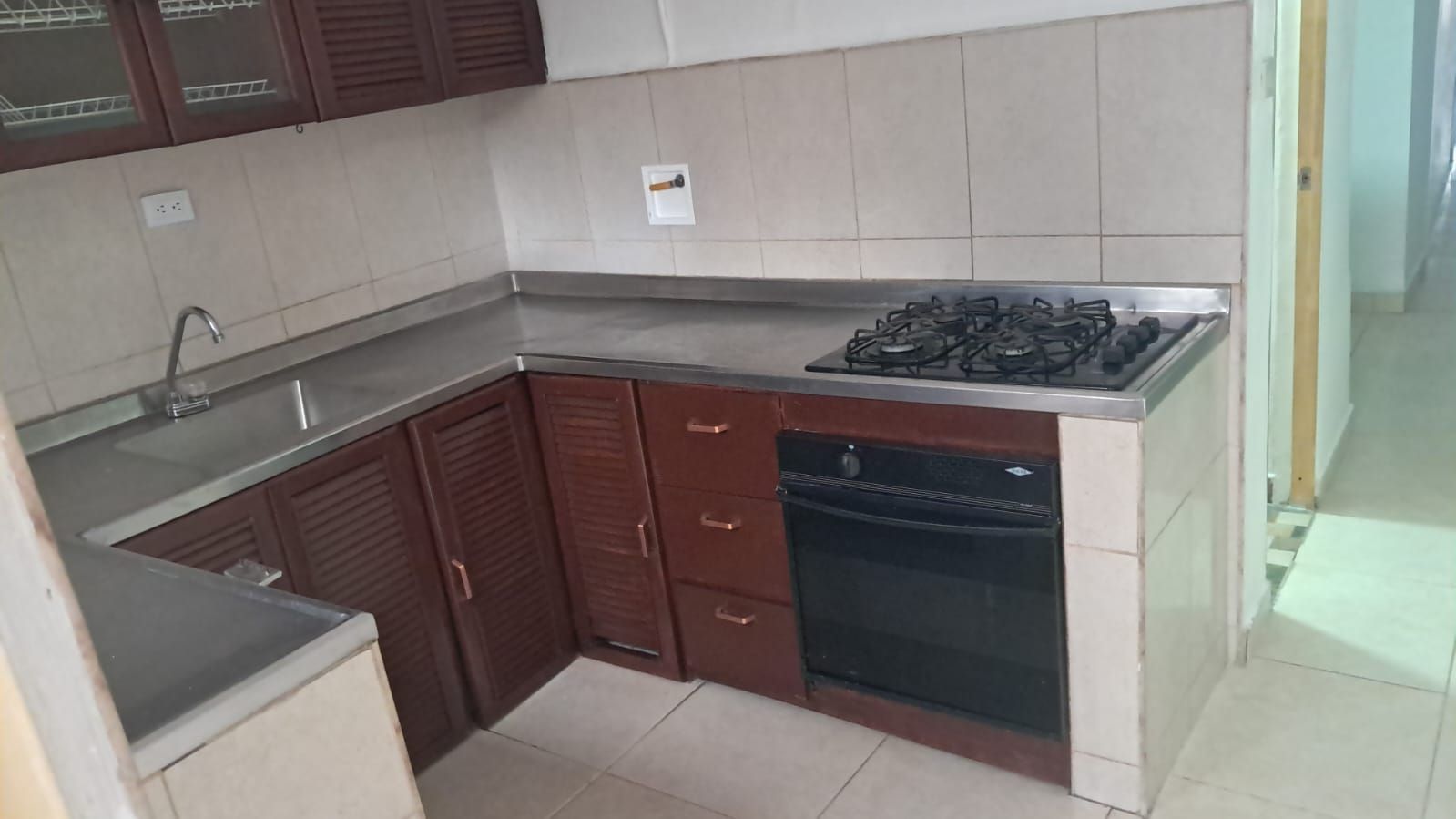 Casa en arriendo Antioquia Medellín Enciso 69 m2 Habitaciones 2 Baños 1 Garajes 0 Precio $1300000