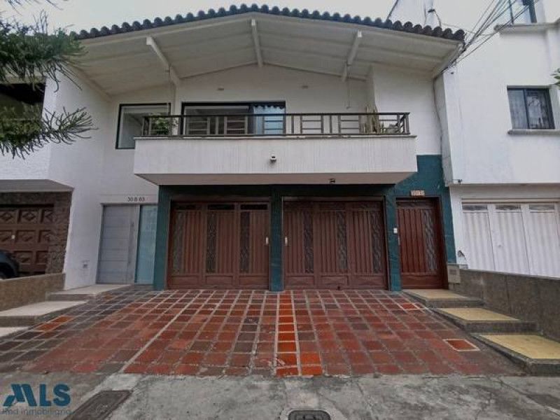 Casa en venta Antioquia Medellín Belen 170 m2 Habitaciones 5 Baños 2 Garajes 1 Precio $850000000