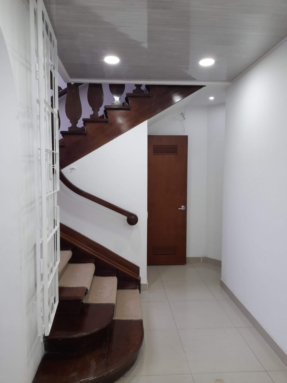 Oficina en arriendo Cundinamarca Bogotá Santa Teresita 85 m2 Habitaciones 0 Baños 2 Garajes 0 Precio $3950000