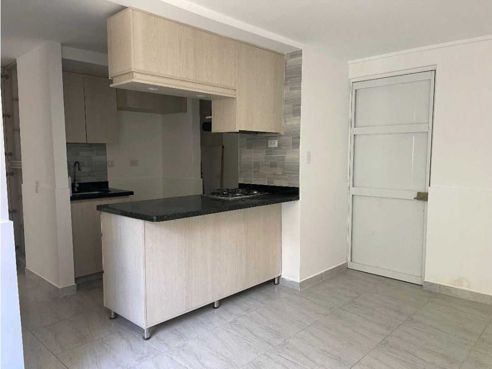 Apartaestudio en arriendo Antioquia Medellín Puertas Del Sol 45 m2 Habitaciones 1 Baños 1 Garajes 0 Precio $1300000