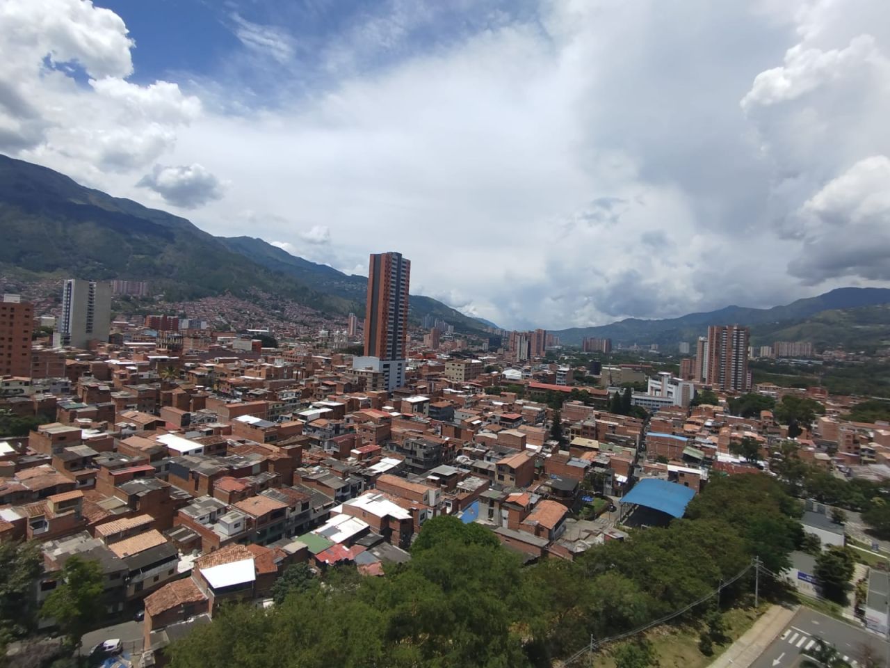 Apartamento en arriendo Antioquia Bello Rincón Santo 54 m2 Habitaciones 3 Baños 2 Garajes 1 Precio $2000000