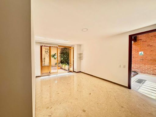 Apartamento en arriendo Valle Del Cauca Cali Santa Mónica 130 m2 Habitaciones 2 Baños 2 Garajes 2 Precio $3200000