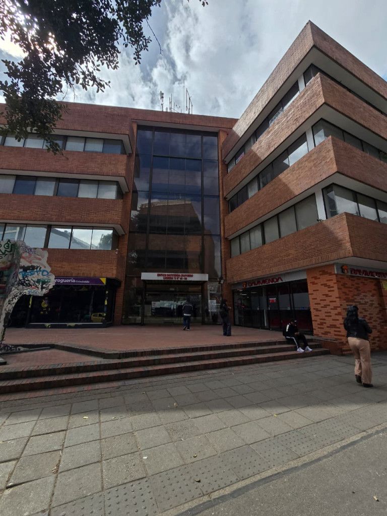 Oficina en arriendo Cundinamarca Bogotá Chapinero Central 35 m2 Habitaciones 0 Baños 0 Garajes 0 Precio $1122000