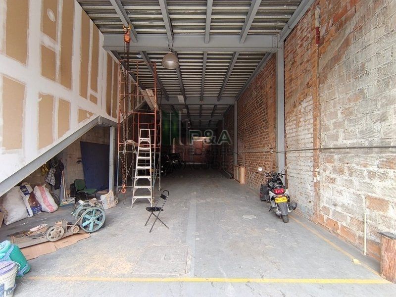 Bodega en arriendo Antioquia Medellín Campo Amor 320 m2 Habitaciones 0 Baños 1 Garajes 0 Precio $19500000
