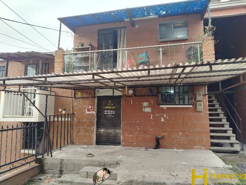 Casa en arriendo Antioquia Medellín Ecoparque Cerro El Volador 75 m2 Habitaciones 2 Baños 2 Garajes 0 Precio $2100000
