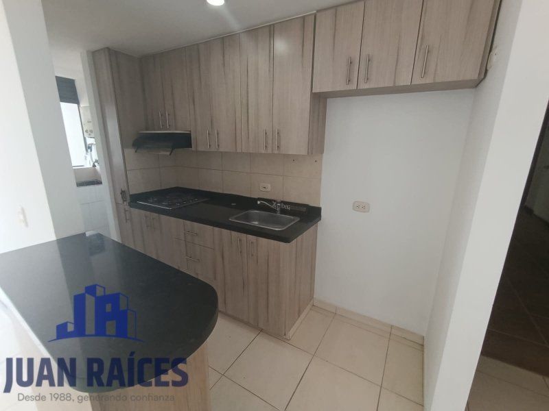 Apartamento en arriendo Antioquia La Estrella Centro 68 m2 Habitaciones 3 Baños 2 Garajes 0 Precio $2600000