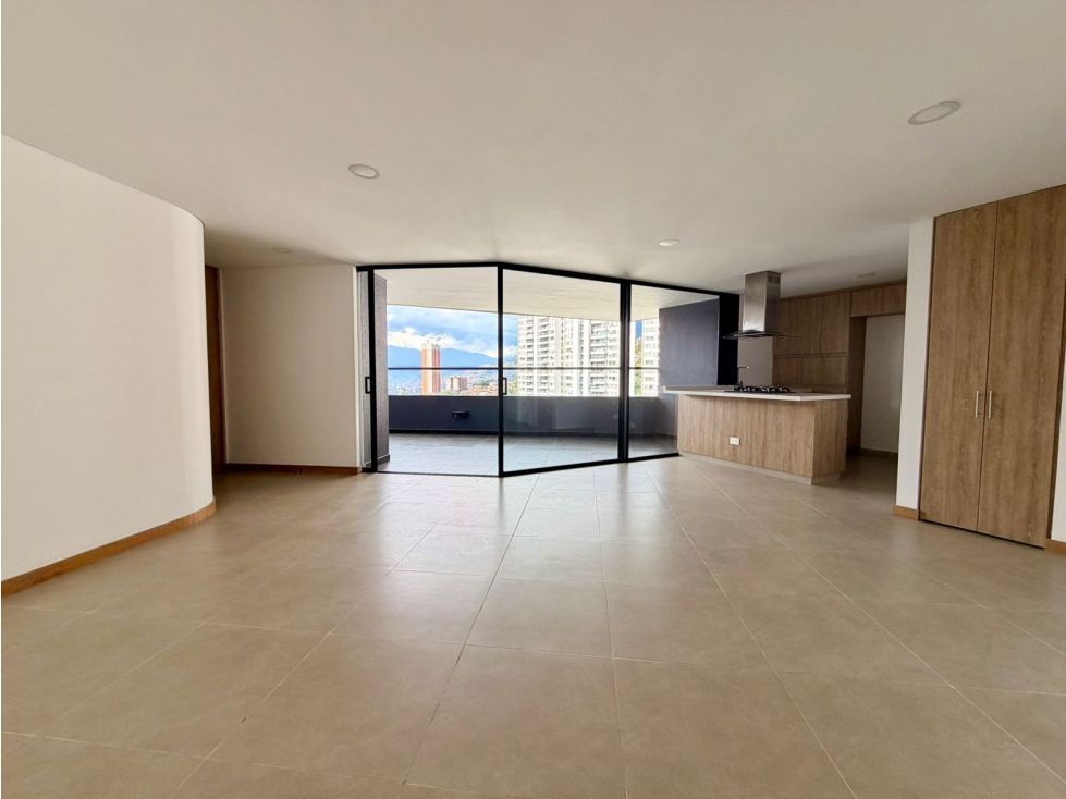 Apartamento en arriendo Antioquia Medellín Asomadera No1 115 m2 Habitaciones 3 Baños 3 Garajes 2 Precio $7000000