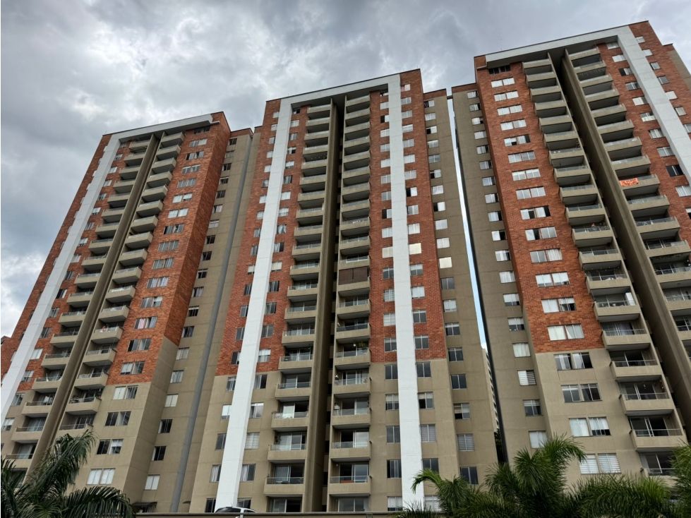 Apartaestudio en venta Antioquia Medellín Loma De Los Bernal 80 m2 Habitaciones 3 Baños 3 Garajes 1 Precio $605000000