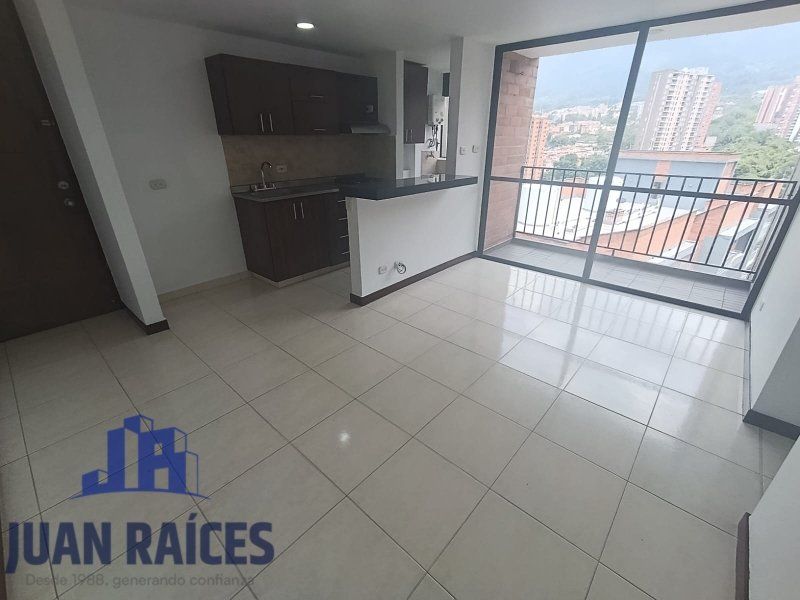 Apartamento en arriendo Antioquia La Estrella Centro 68 m2 Habitaciones 3 Baños 2 Garajes 1 Precio $2500000