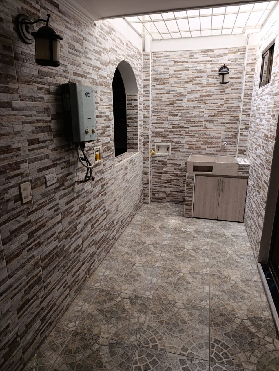 Casa en arriendo Antioquia Medellín La Gloria 130 m2 Habitaciones 3 Baños 2 Garajes 1 Precio $3900000
