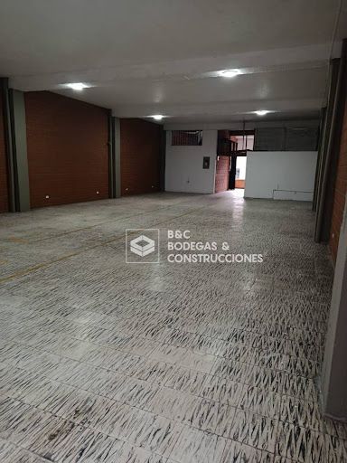 Bodega en arriendo Antioquia Sabaneta Virgen Del Carmen 220 m2 Habitaciones 0 Baños 3 Garajes 1 Precio $6300000