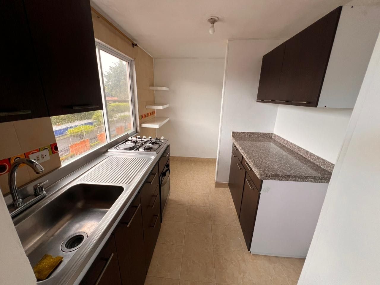 Apartamento en venta Valle Del Cauca Cali Ciudad Los Álamos 77 m2 Habitaciones 3 Baños 1 Garajes 1 Precio $255000000