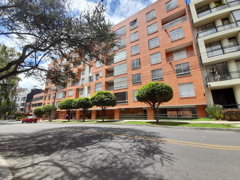 Apartamento en arriendo Cundinamarca Bogotá Bella Suiza 106 m2 Habitaciones 2 Baños 2 Garajes 2 Precio $4052000