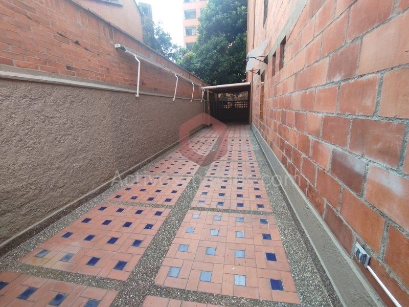 Apartamento en arriendo o venta Antioquia Envigado San Marcos 179 m2 Habitaciones 3 Baños 3 Garajes 0 Precio venta $870000000 Precio arriendo $4400000