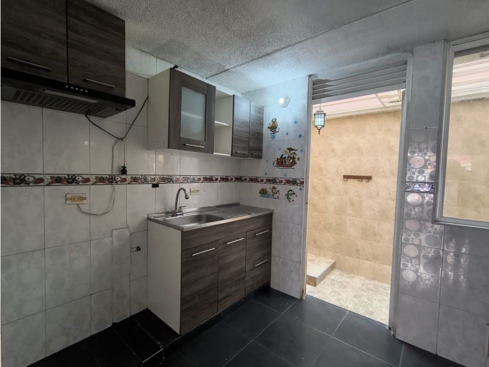 Casa en venta Cundinamarca Bogotá Conejera 74 m2 Habitaciones 4 Baños 2 Garajes 0 Precio $250000000