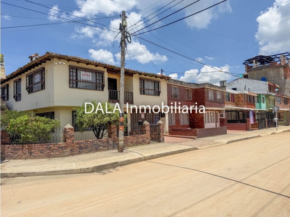Casa en venta Cundinamarca Chía Chia 156 m2 Habitaciones 4 Baños 3 Garajes 1 Precio $749990000